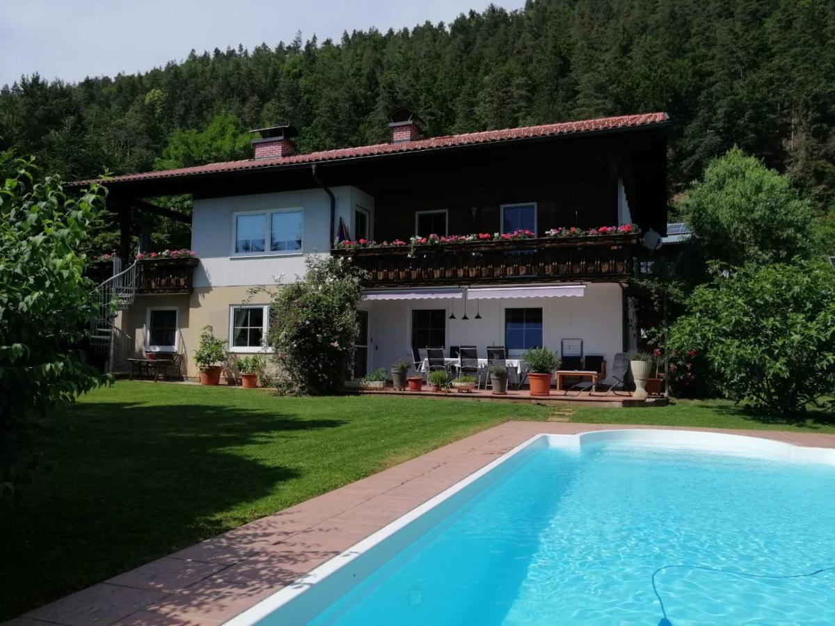 Ferienwohnung Mit Pool In Woerthersee Naehe Dellach  エクステリア 写真